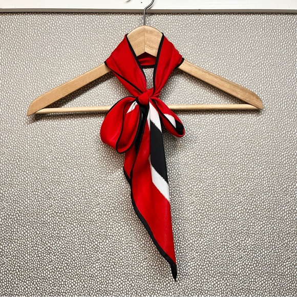 OS Vintage Vera Neumann Scarf - Picture 2 of 4